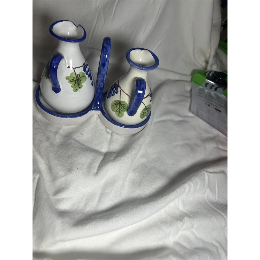 Hand Painted Italian Ceramic Oil & Vinegar‎ Cruet Set Ceramiche Giovanni Vietri